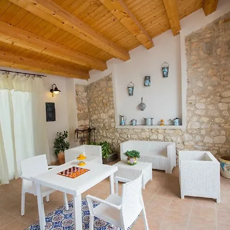 Flavia Casa Serrafiori
