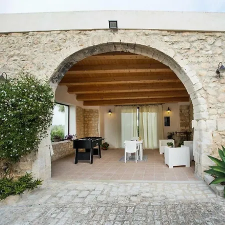 Flavia Farm stay Casa Serrafiori