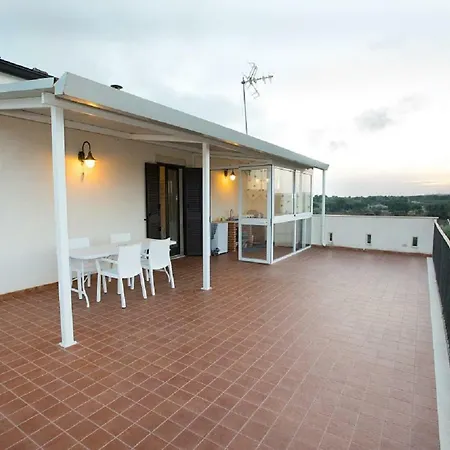Flavia Casa Serrafiori